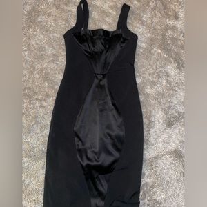 Express fitted dress sexy and sophisticated! Size 2 💖✨✨✨